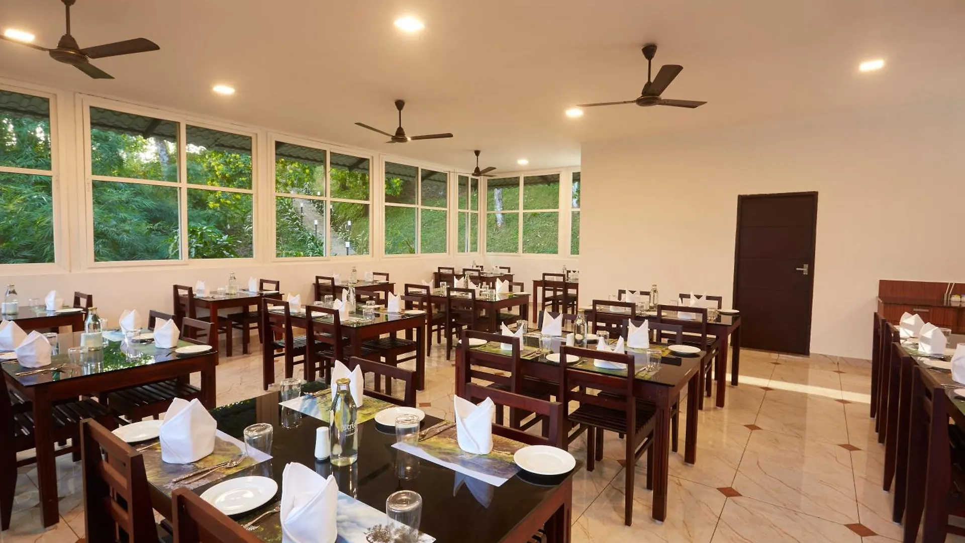 Era Resort By Stride Munnar India